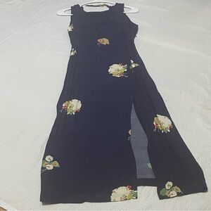 Elegant Floral Navy Maxi Dress